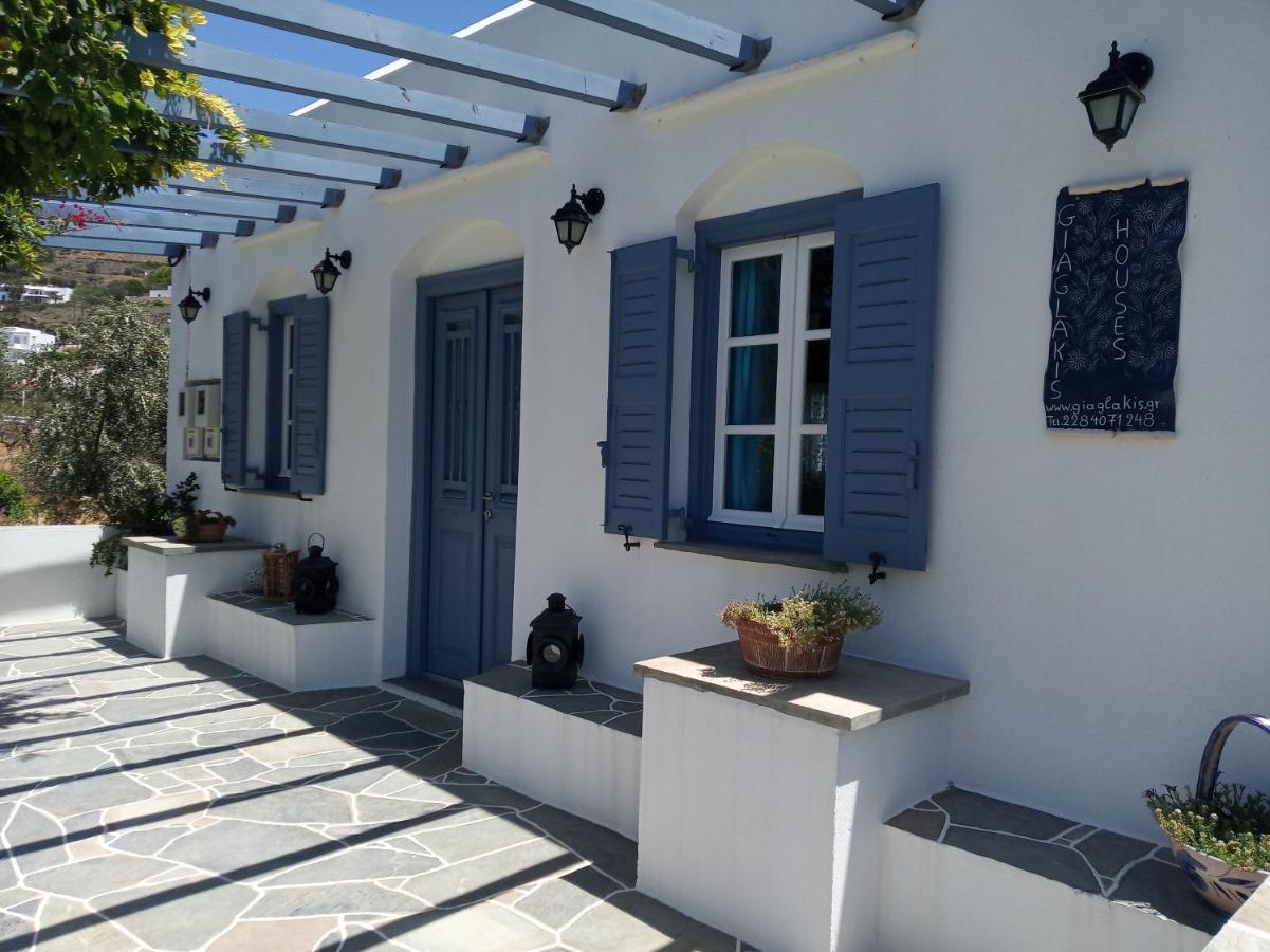 Giaglakis * Platis Gialos (Sifnos)